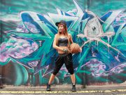 Kate Moss gives Justin Bieber a talking to