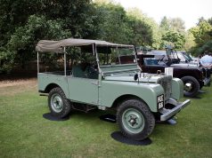 Land Rover Recreates 1948 Production Line