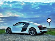 Audi R8 Country Road Super-Fun