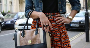 Rihanna Rocks Signature Red Lips At Alexander Wang Show