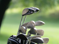 Hey night time golfers – I understand the ball glows, but how do you know where to aim at?