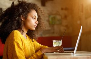 The Silent War of African American Women Starting their Careers