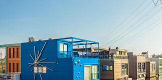 Floating Architecture is Making Waves