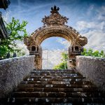 Examining the Architectural Impact of Indonesian Volcanic Geography