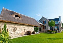 Classic Farmhouse Aesthetics Meet Modern Refinement