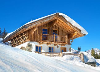 Amazing Mountain Chalet Overlooking The Alps