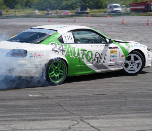 Volvo 142 Drift Car Project Hits Swedish Street