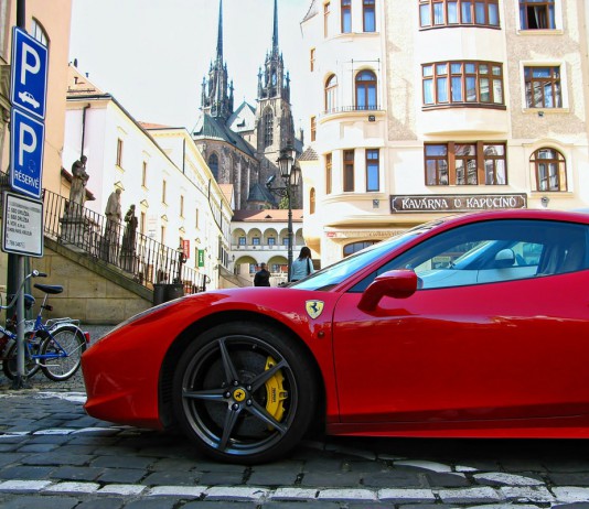 Justin Bieber’s Ferrari 458 Italia Transformation