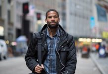 Sanders Gets Respectful Welcome at Conservative College