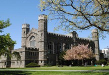 10 Things About College Campuses