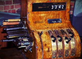 Unusual Ways People Pay for College