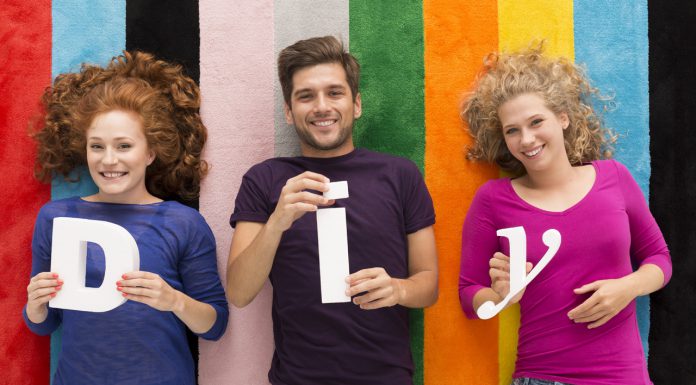 12 Can’t Miss Summer Craft Projects