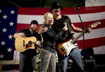 E!’s Fashion Finder: Biggest Shows, Parties and Celebrity