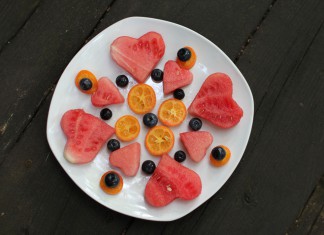 Easy breakfast! 4 healthy smoothie bowl recipes to start