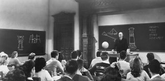 Professor Organizes Bus Boycott