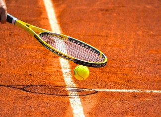 Serena Williams shocked to join legends on 18 grand slam titles