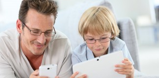 Carrie Underwood: First Look At Baby Bump During Live Concert