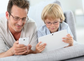 Carrie Underwood: First Look At Baby Bump During Live Concert