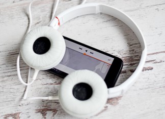 Taylor Swift’s Stylish Separates In Germany – Shop Them Here