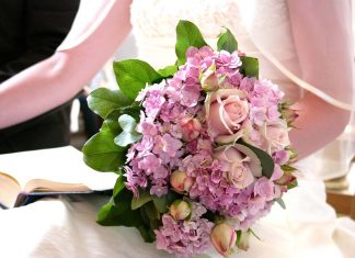 Modern Wedding Bouquets with Texture