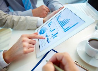 Silicon Valley Stunned by Slashed Investments